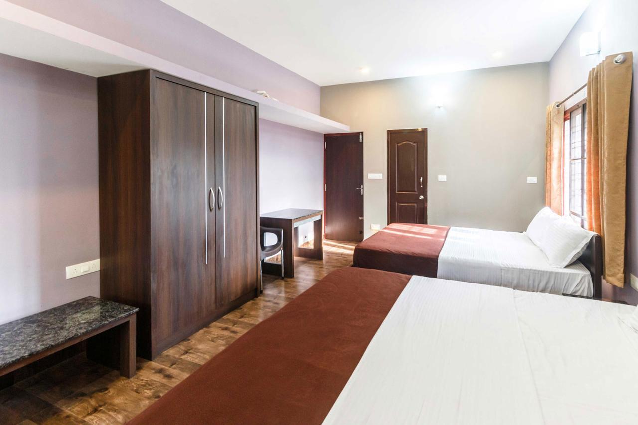 Karkera Comforts Madikeri Exterior foto