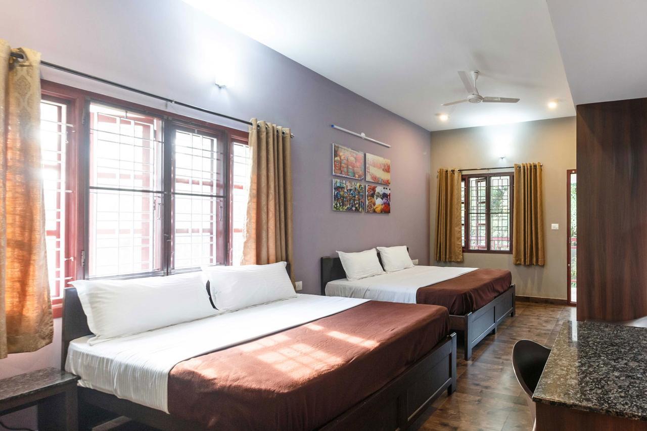 Karkera Comforts Madikeri Exterior foto